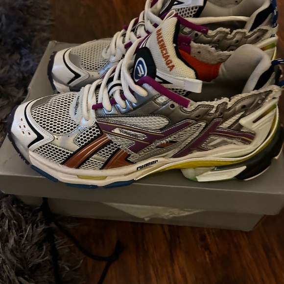 Balenciaga runner size 46 - Picture 2 of 4